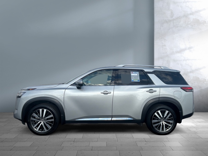 2022 Nissan Pathfinder