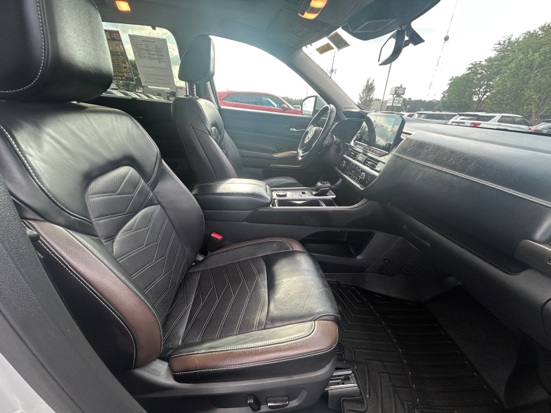 2022 Nissan Pathfinder