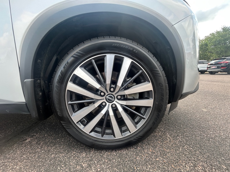 2022 Nissan Pathfinder