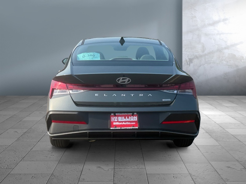 2026 Hyundai Elantra Hybrid