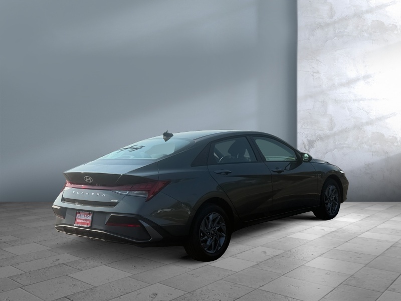 2026 Hyundai Elantra Hybrid