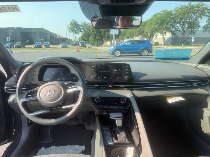 2026 Hyundai Elantra Hybrid