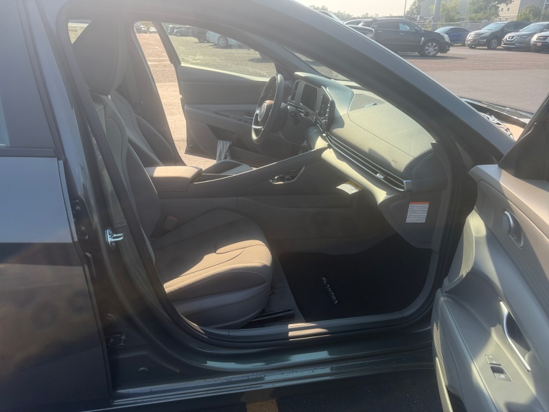 2026 Hyundai Elantra Hybrid