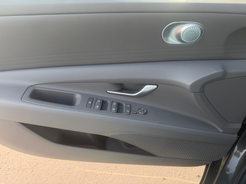 2026 Hyundai Elantra Hybrid