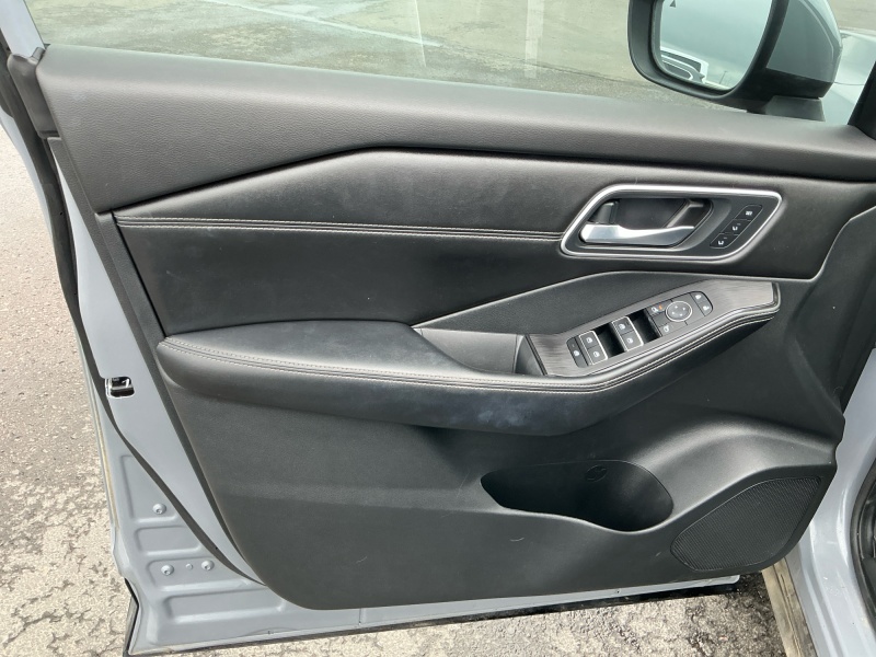 2024 Nissan Rogue