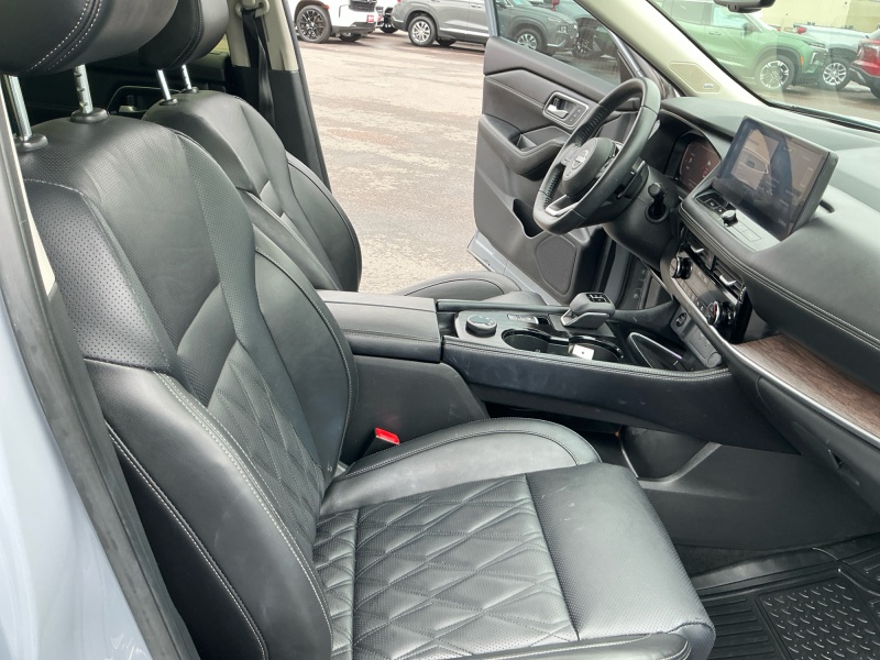2024 Nissan Rogue
