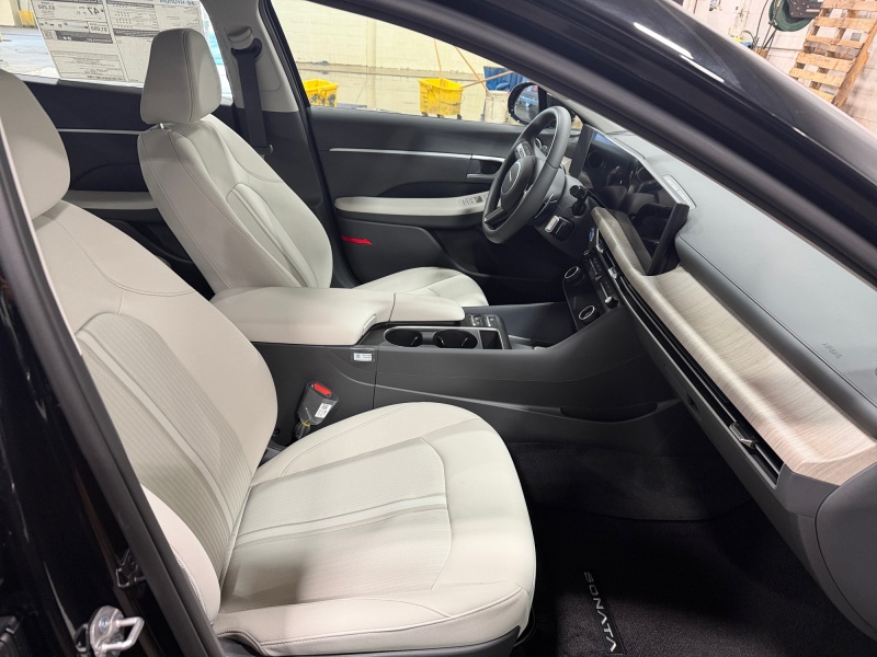 2026 Hyundai Sonata Hybrid