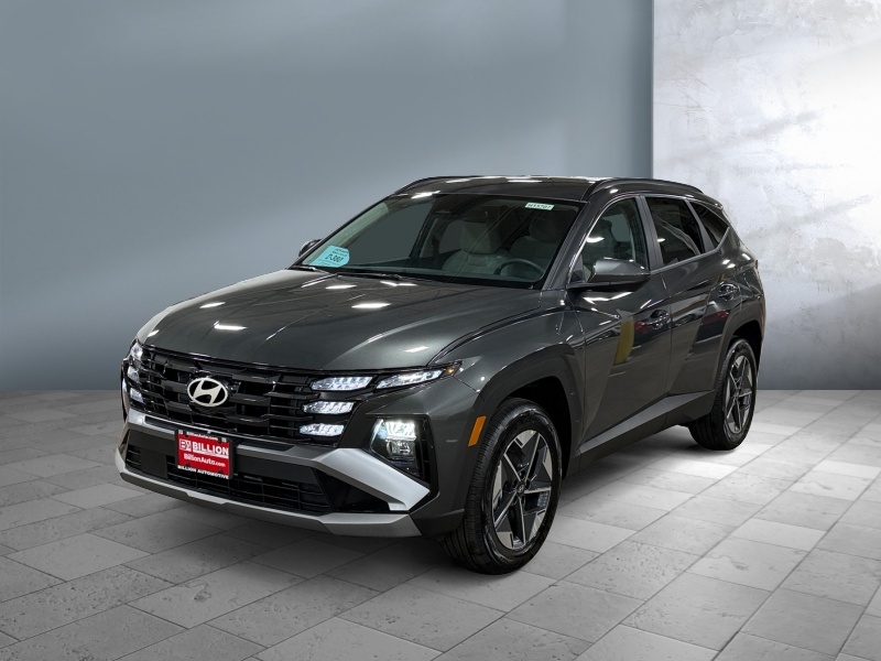 New 2026 Hyundai Tucson Hybrid SEL SUVs