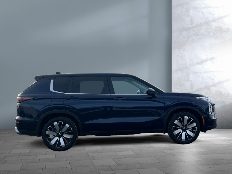 2025 Mitsubishi Outlander