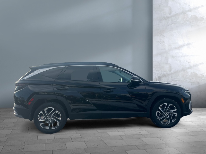 2025 Hyundai Tucson Hybrid