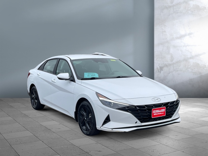 2023 Hyundai Elantra Hybrid