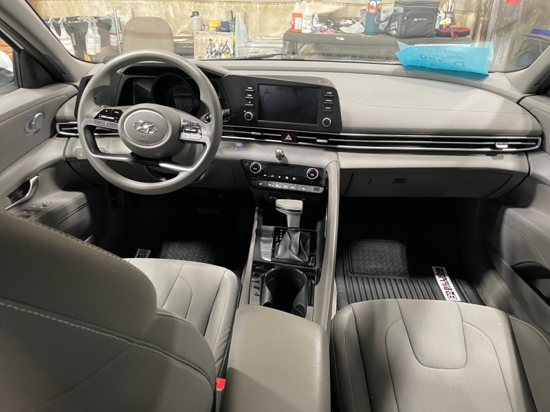 2023 Hyundai Elantra Hybrid