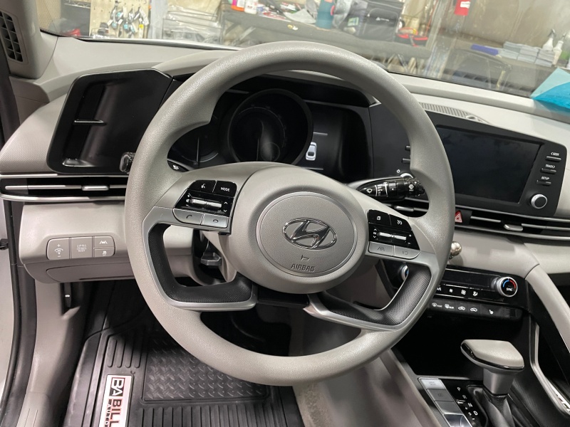 2023 Hyundai Elantra Hybrid