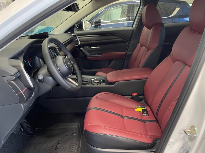 2025 Mazda CX-50 Hybrid