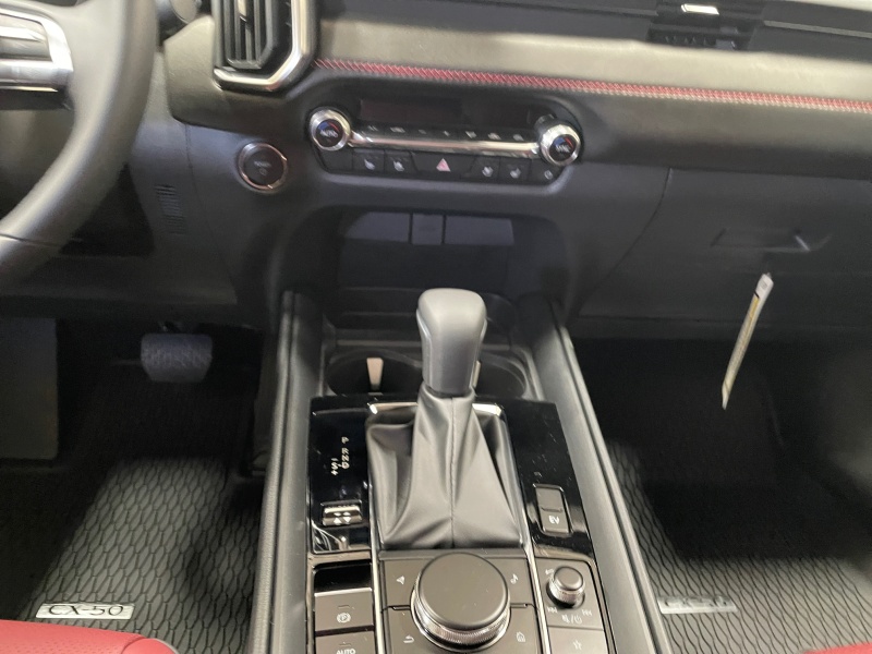 2025 Mazda CX-50 Hybrid