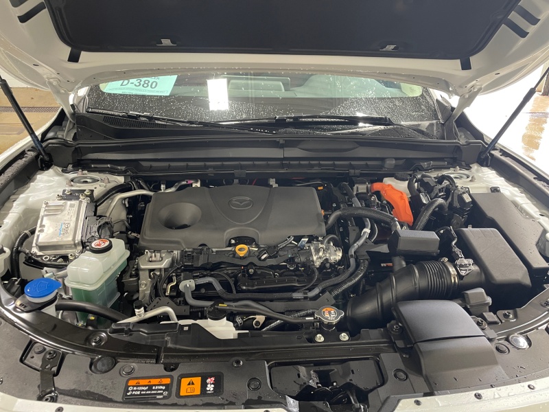 2025 Mazda CX-50 Hybrid