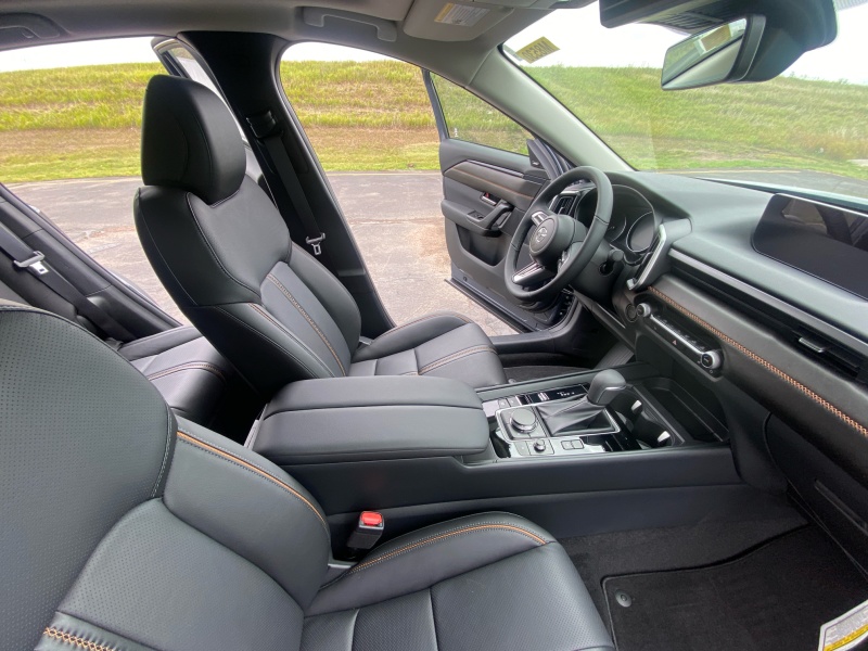 2025 Mazda CX-50 Hybrid