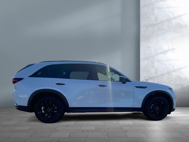 2025 Mazda CX-70