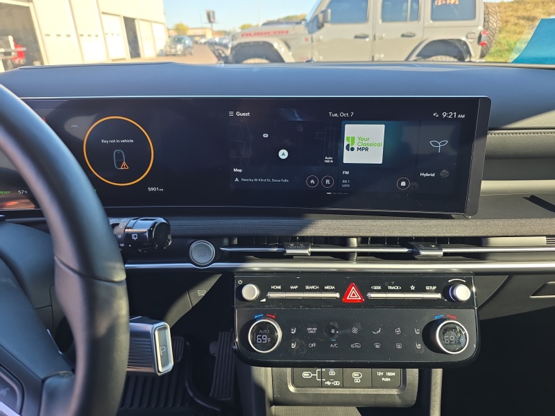 2025 Hyundai Tucson Hybrid