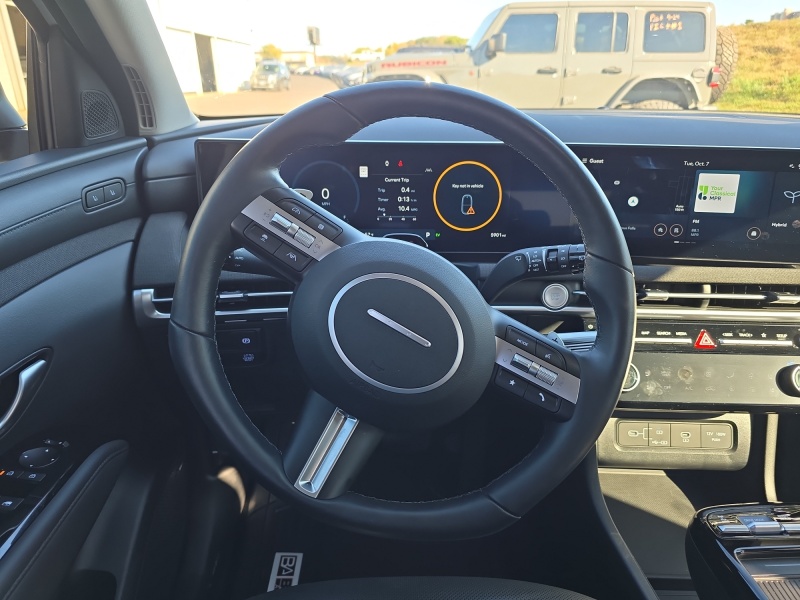 2025 Hyundai Tucson Hybrid