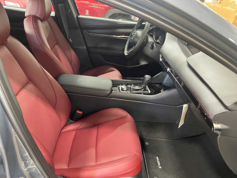 2025 Mazda Mazda3 Hatchback