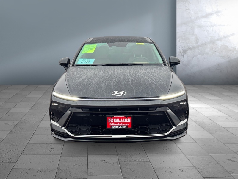 2024 Hyundai Sonata Hybrid