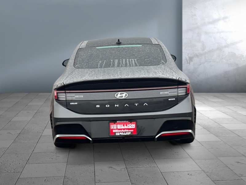 2024 Hyundai Sonata Hybrid