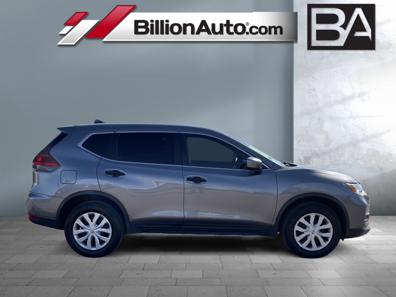 Used 2017 Nissan Rogue S Crossover