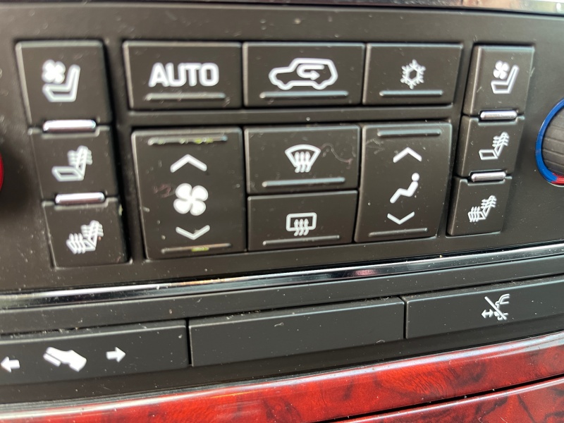 2011 Cadillac Escalade EXT