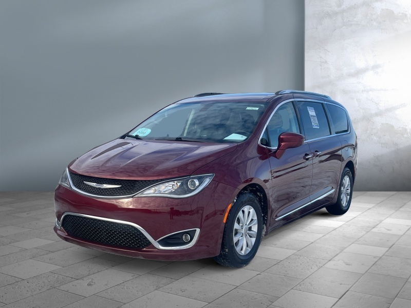 Used 2019 Chrysler Pacifica Touring L Van