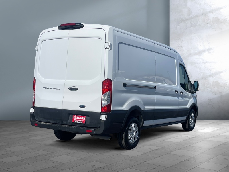 2021 Ford Transit Cargo Van