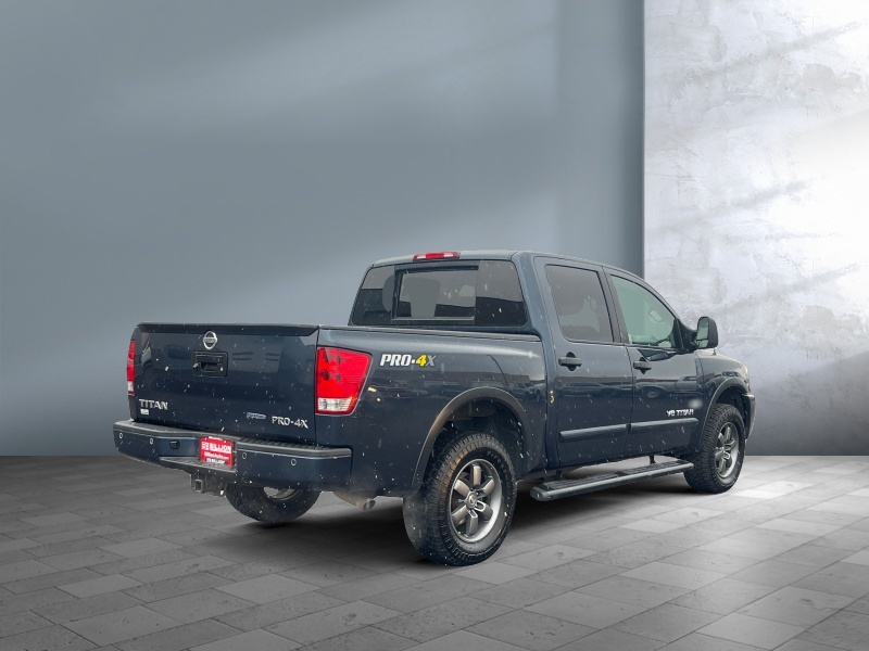 2015 Nissan Titan