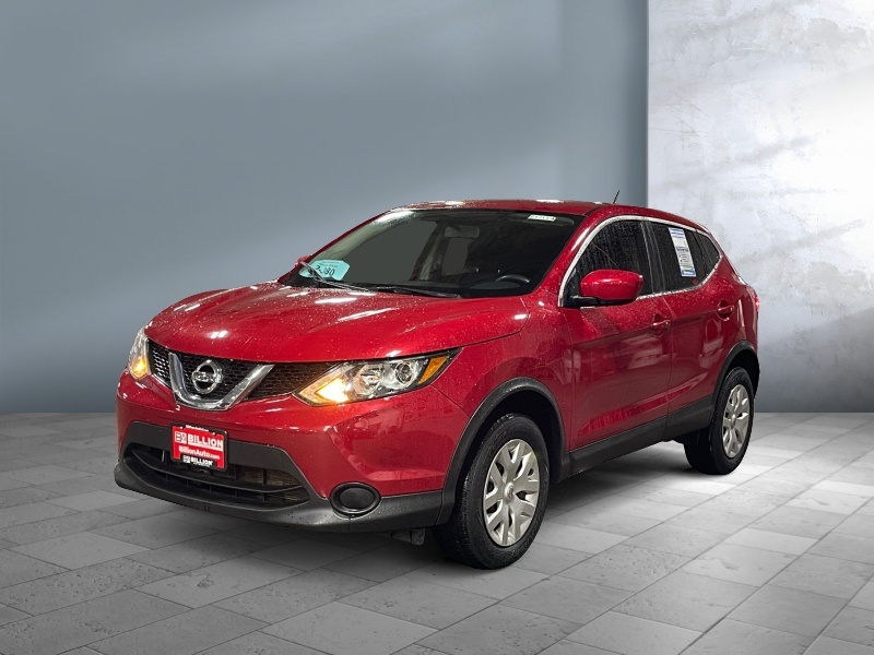 Used 2018 Nissan Rogue Sport S Car