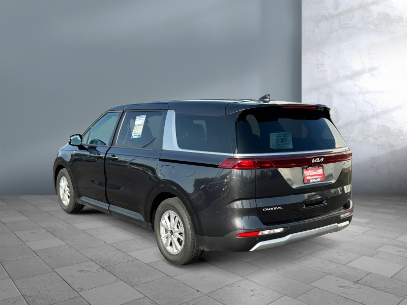 2023 Kia Carnival