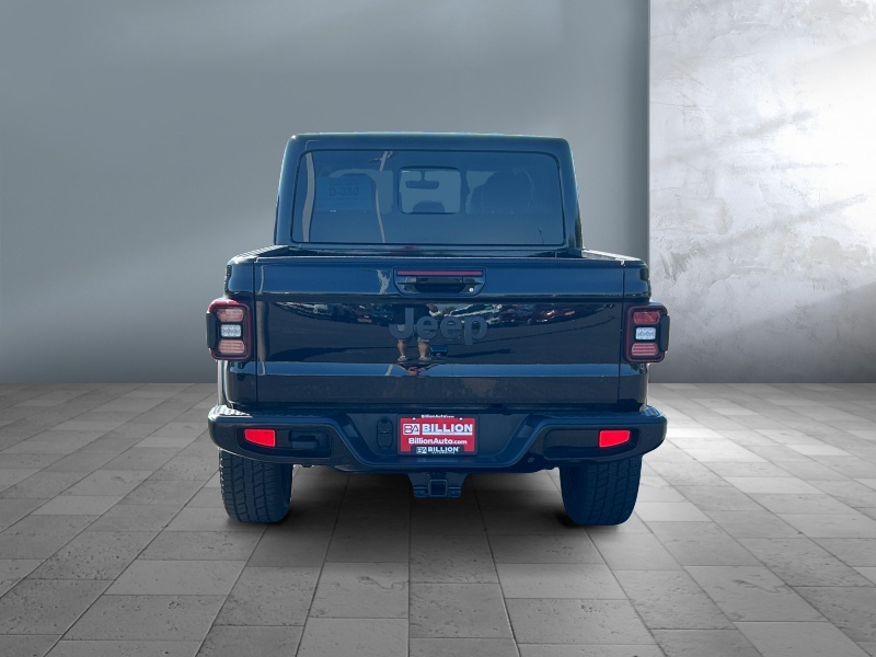 2023 Jeep Gladiator