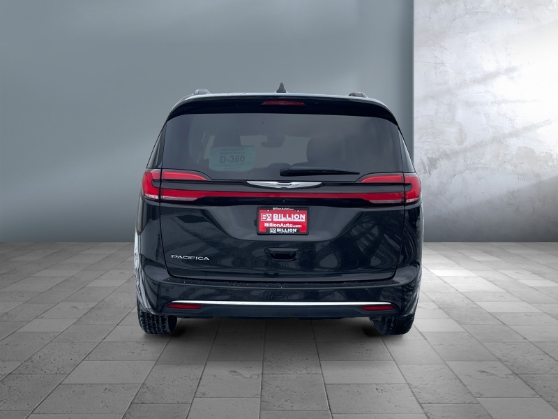 2022 Chrysler Pacifica