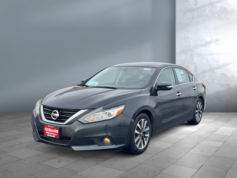 Used 2017 Nissan Altima SL Car