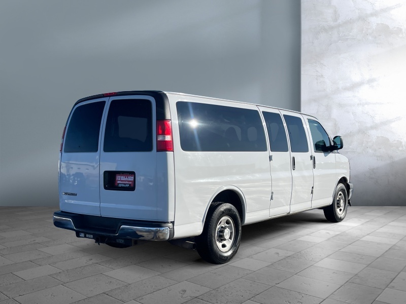 2017 Chevrolet Express Passenger