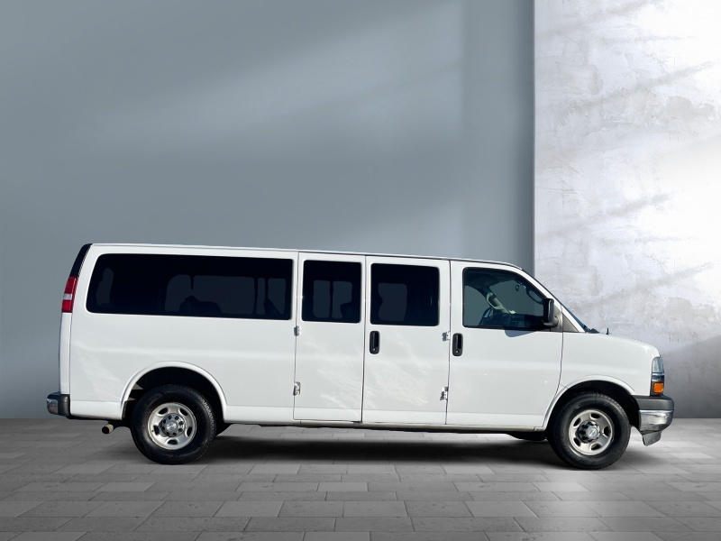 2017 Chevrolet Express Passenger