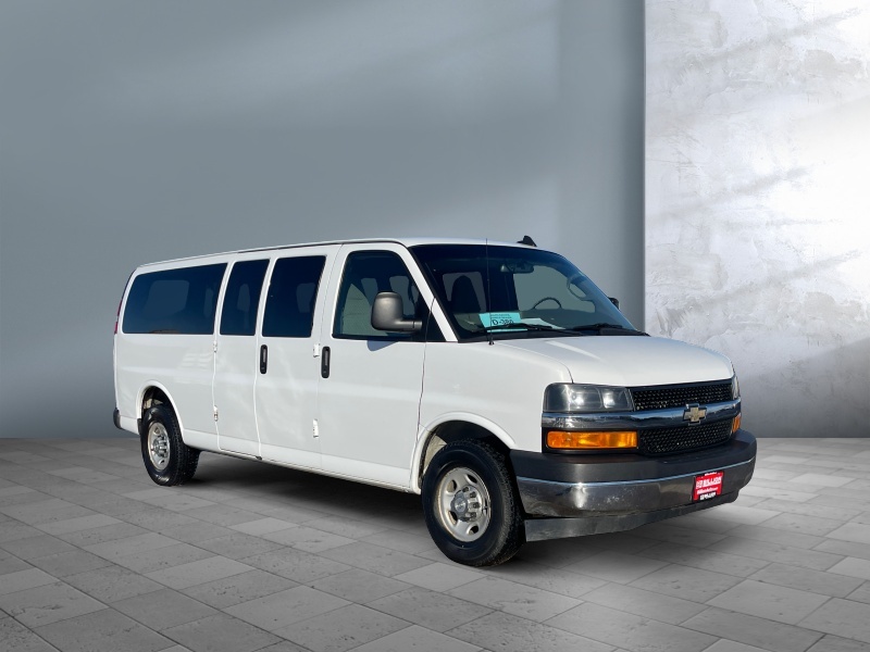 2017 Chevrolet Express Passenger