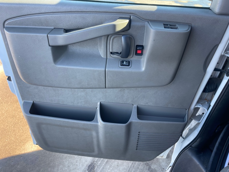 2017 Chevrolet Express Passenger