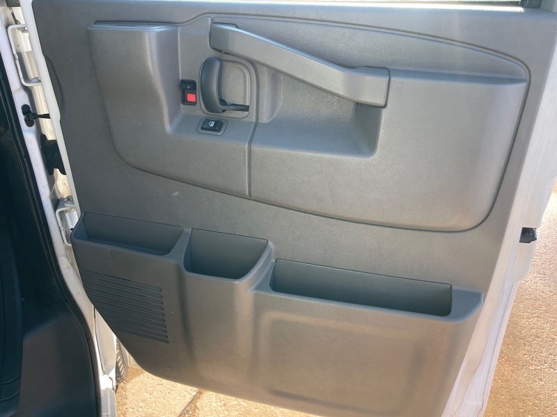 2017 Chevrolet Express Passenger