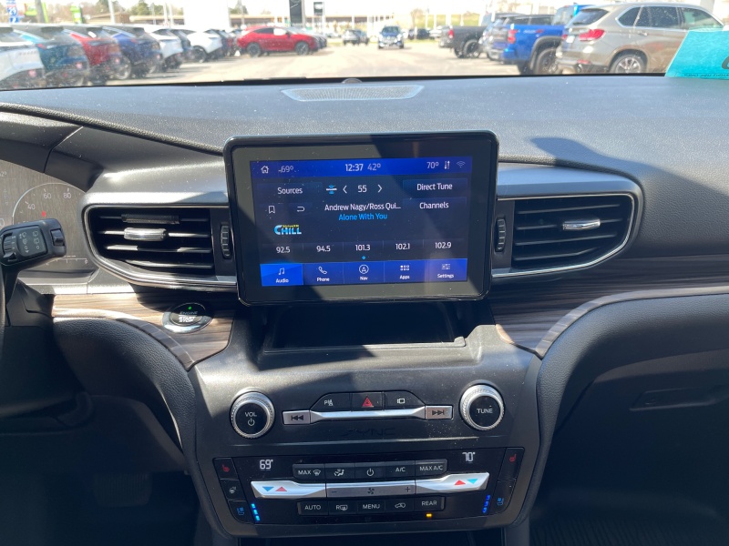 2020 Ford Explorer
