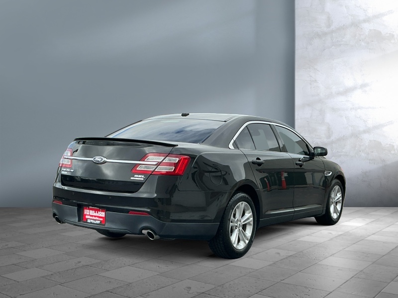 2014 Ford Taurus