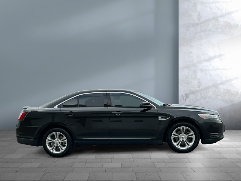 2014 Ford Taurus