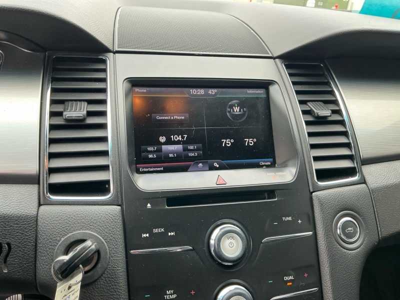 2014 Ford Taurus