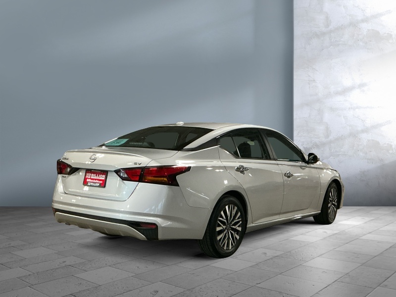 2023 Nissan Altima