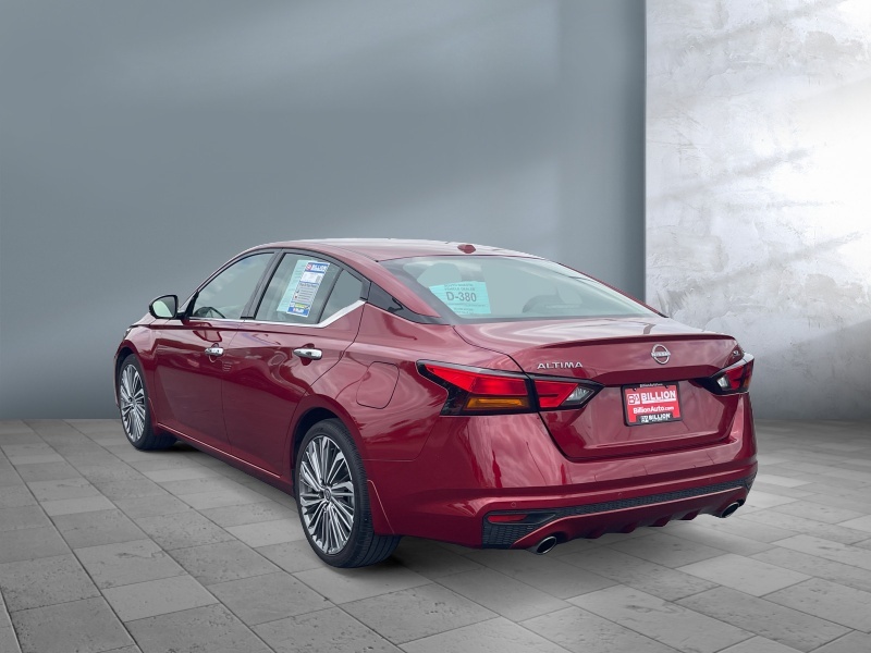 2024 Nissan Altima