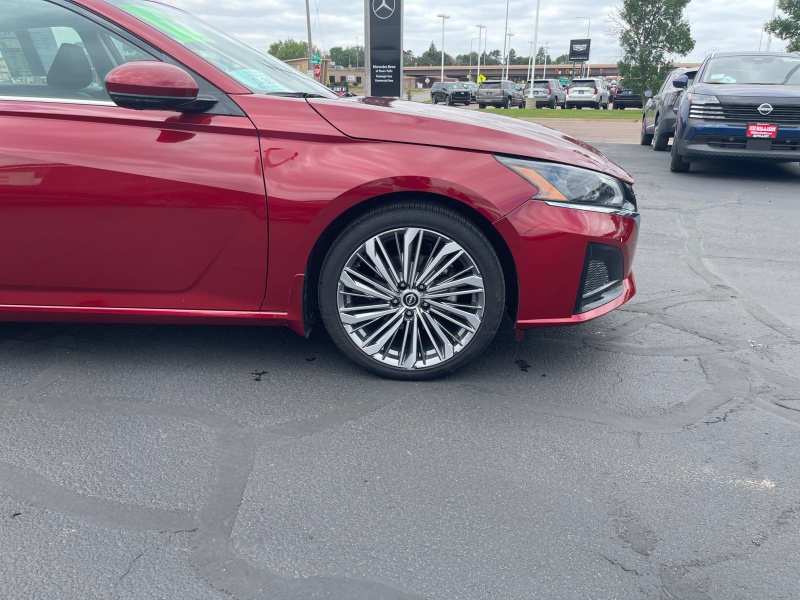 2024 Nissan Altima