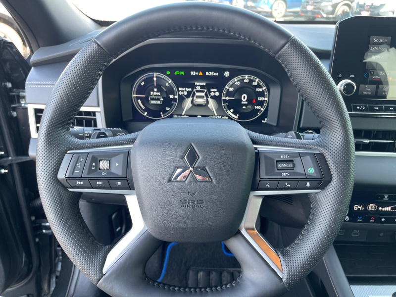 2025 Mitsubishi Outlander Plug-In Hybrid